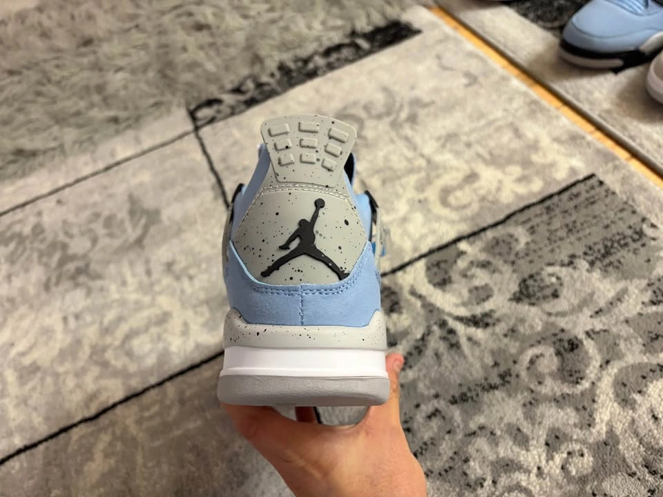 Jordan 4s UNCs - photo 2