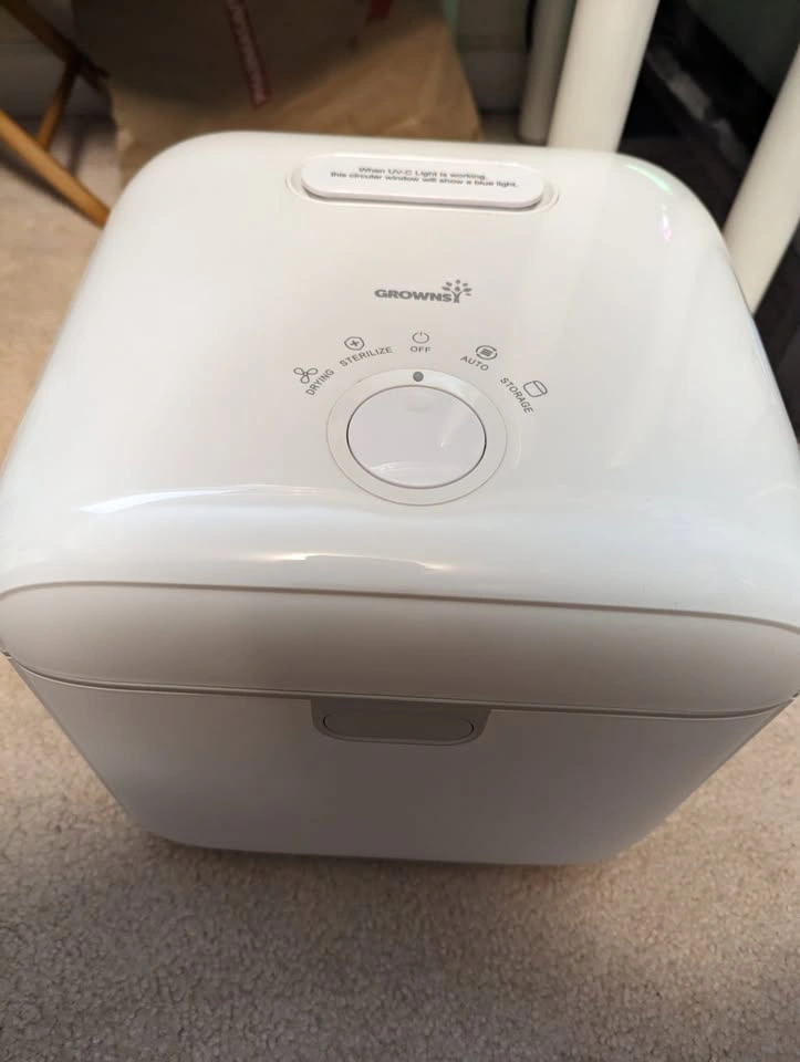 Grownsy UV Light Cleaner Box - Cleaner and Dryer
