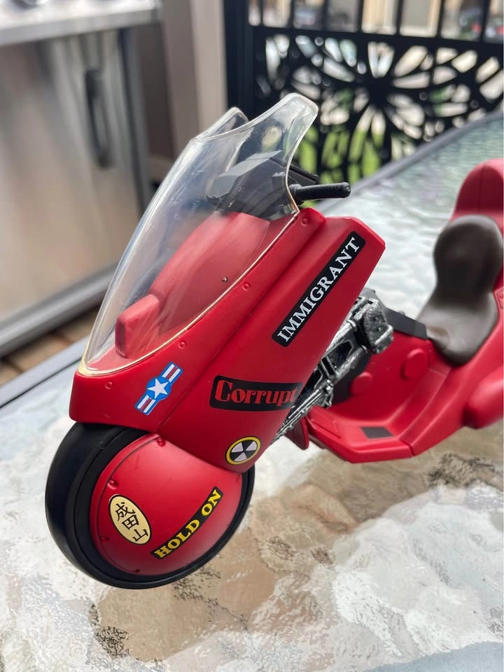 McFarlane Toys Akira Kaneda's Power Bike - photo 5