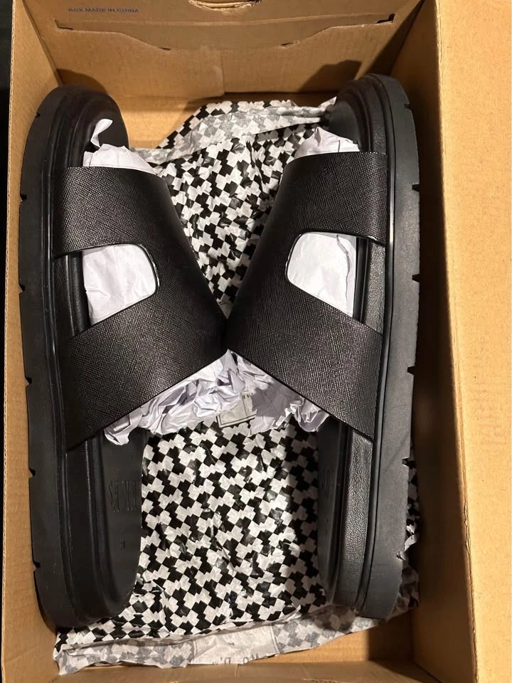 Aldo luxury by Mr B slippers US Size 9 men - photo 2