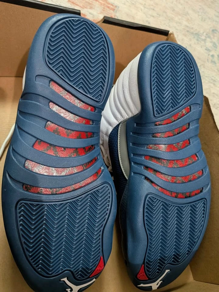 Air Jordan 12 retro ORIGINAL - photo 2