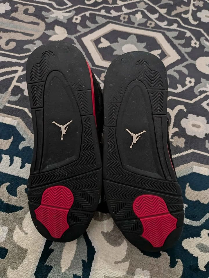 Jordan 4s - photo 3
