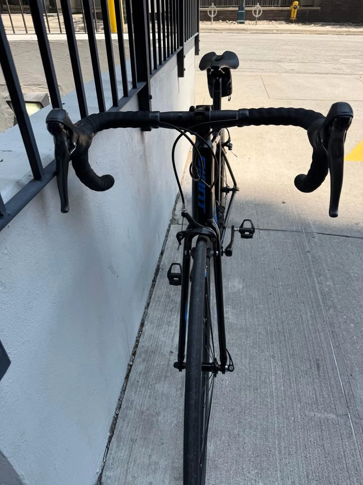 Giant Contend 3 2017 - Size M - photo 2