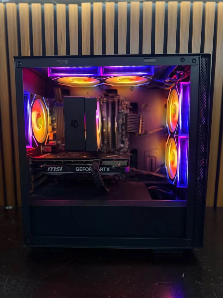 Custom Gaming PC | 4070 Super | 32GB RAM | 1 TB - photo 2