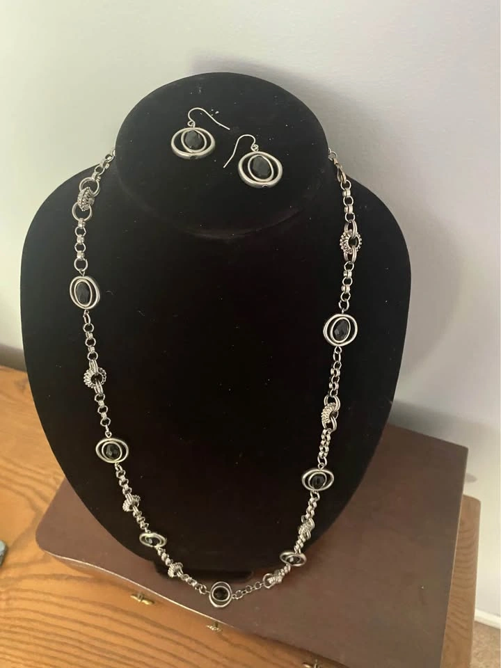 Chico's Silver and Black Necklace and Earring Set - photo 2