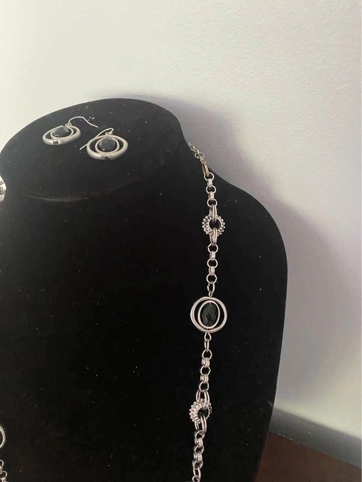 Chico's Silver and Black Necklace and Earring Set - photo 5
