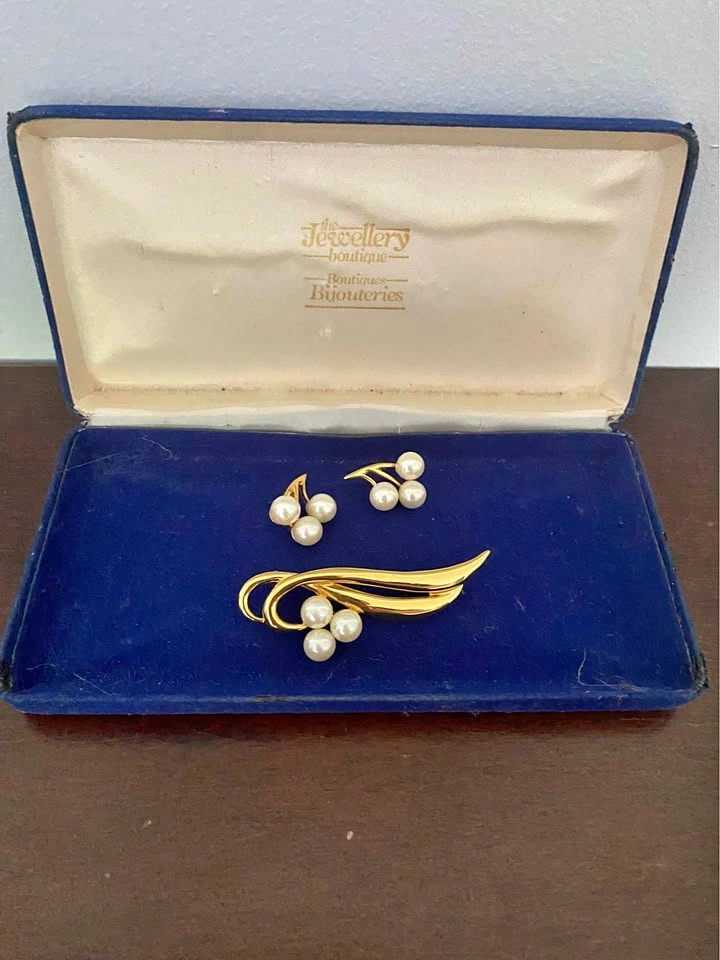 Vintage Faux Pearl Brooch and Earring Set