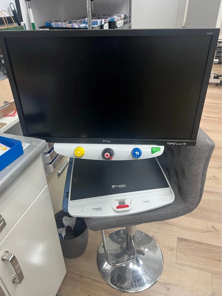 Gently Used Topaz XL HD 24 Inch - photo 4