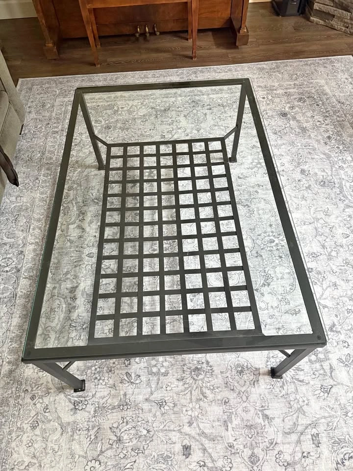 Coffee table & side table