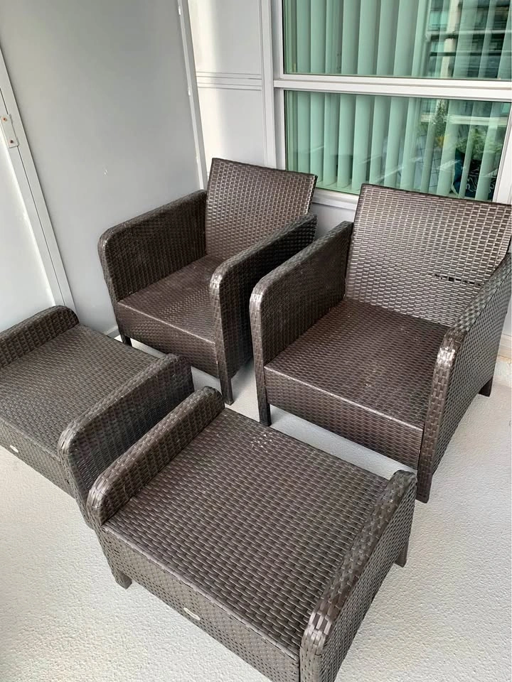 4-Piece Dark Brown Wicker Outdoor Patio Set