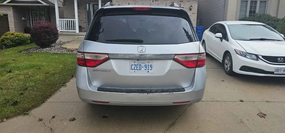 2011 Honda Odyssey image indicator(10)