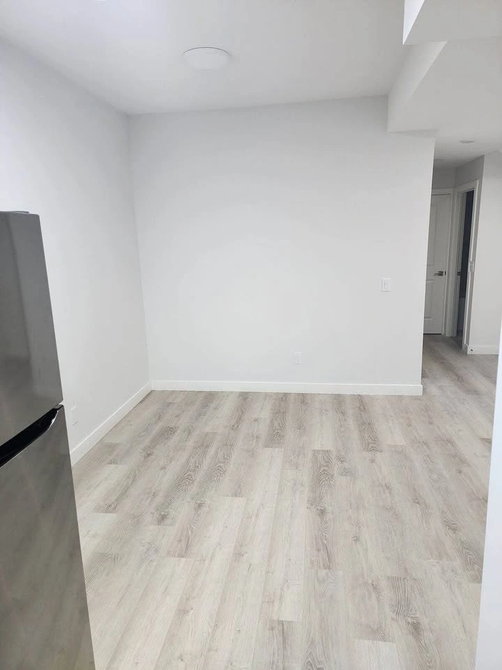 1 Bed 1 Bath - House - photo 2