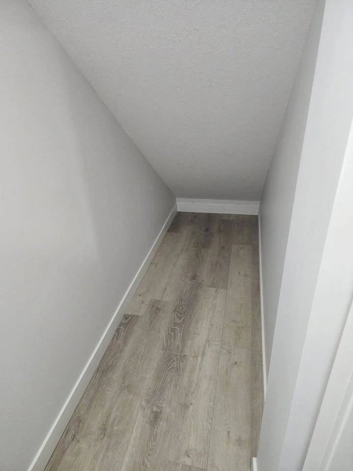 1 Bed 1 Bath - House - photo 4