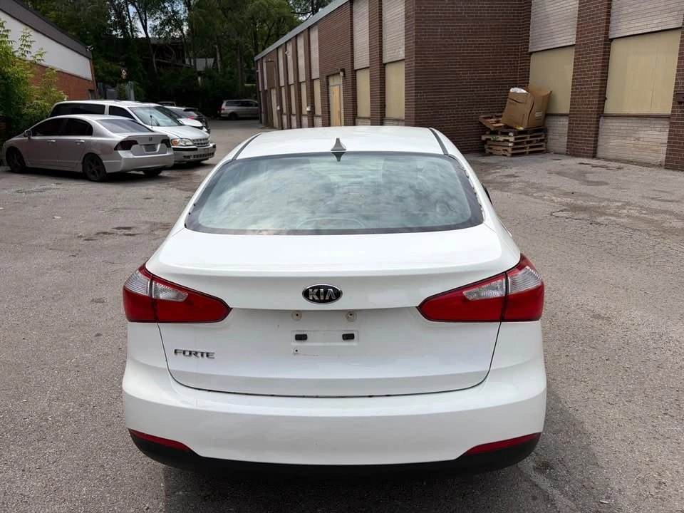 2015 Kia forte - photo 3