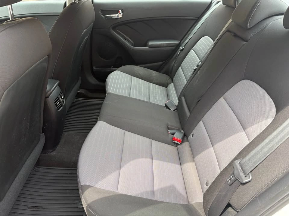 2015 Kia forte - photo 5