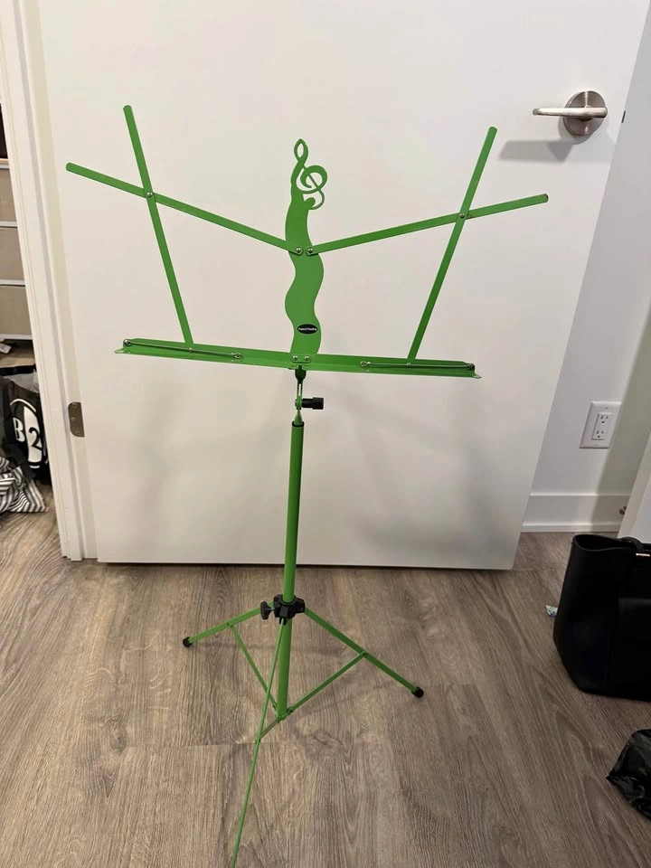 Portable music stand