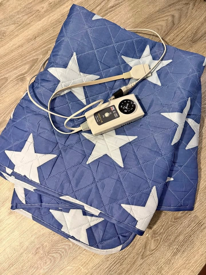 Korean Electric Heating Pad with Star Pattern