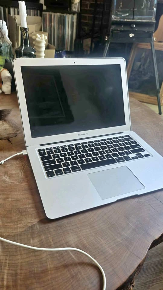 Macbook Air 13"