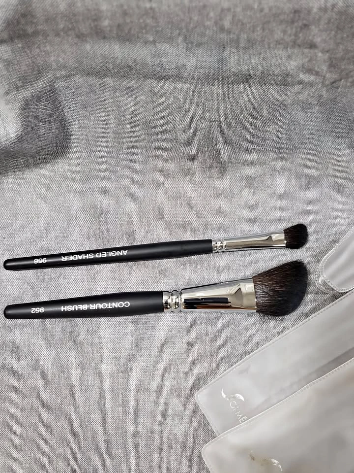 BRAND NEW! Sorme Professional Series Cosmetic Brushes