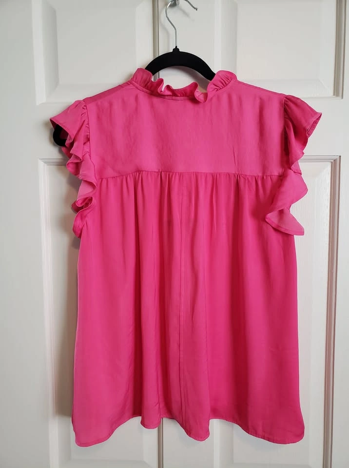 New Beautiful lightweight Buttery Soft Magenta Top (S) - photo 2
