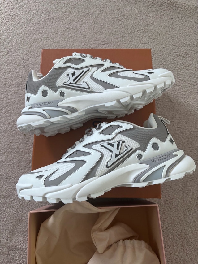 Louis Vuitton shoes sneakers