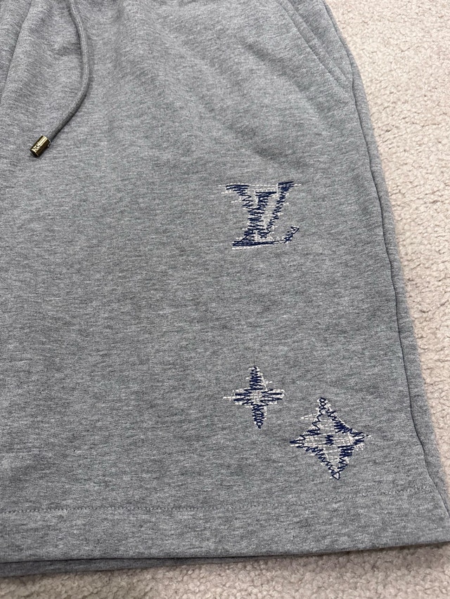 Louis Vuitton Shorts - photo 2