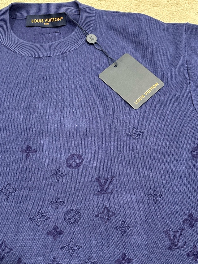 Louis Vuitton shirt - photo 4