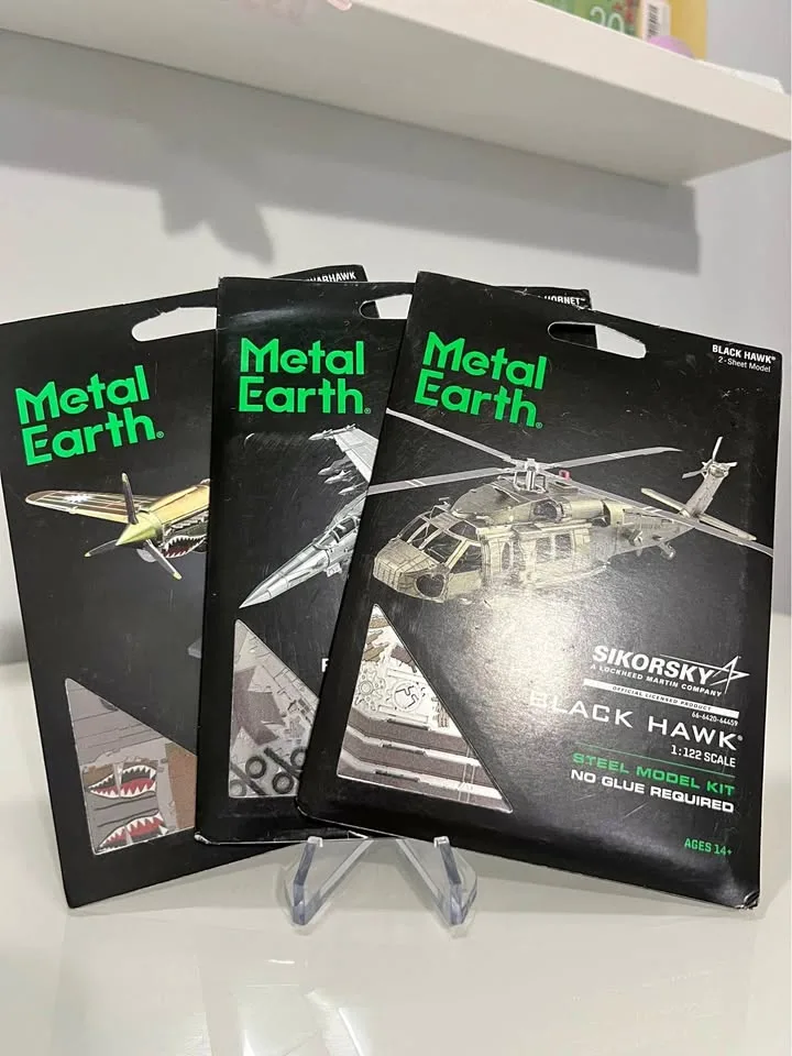 Metan earth airplanes version (steel model kit) thumbnail