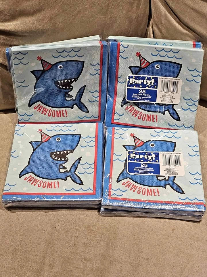 Party! Shark Luncheon Napkins, 25 Count
