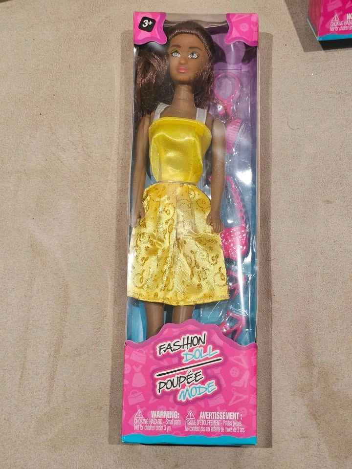 Fashion Dolls Barbie Style Doll With Accessories $1 Each - photo 2