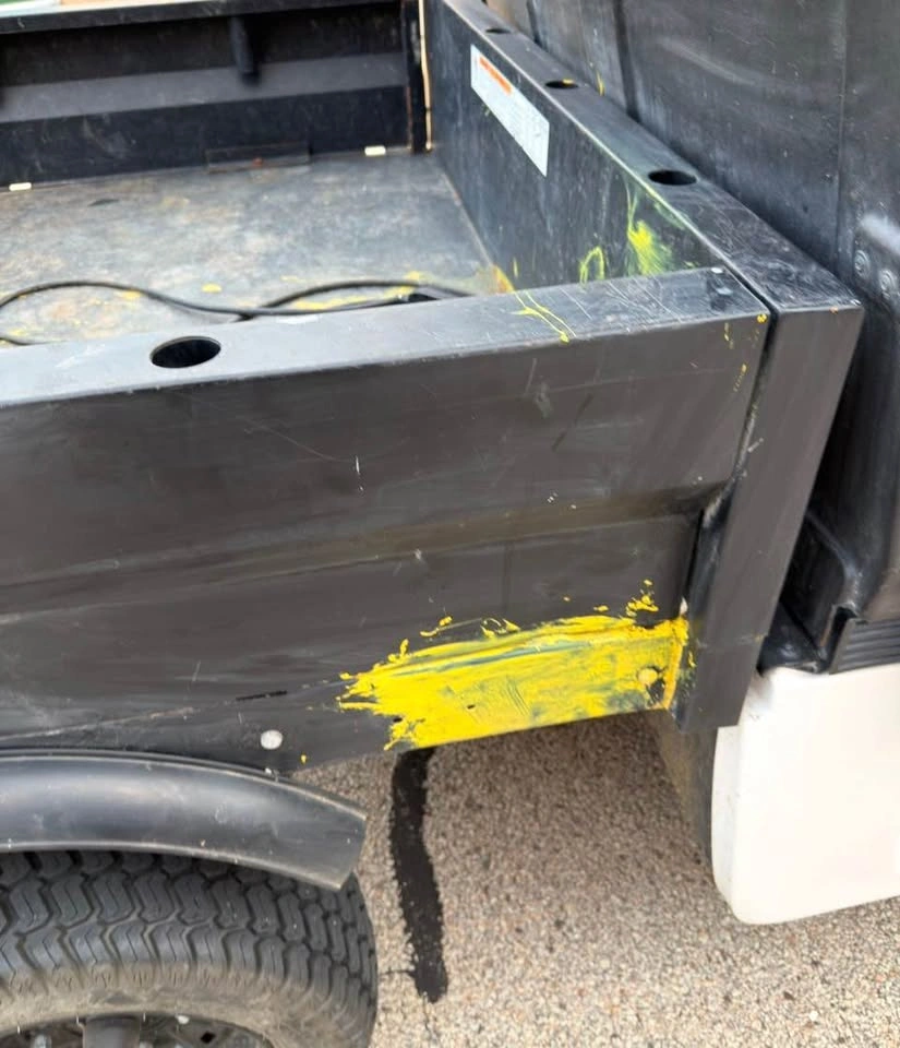 2018 Polaris GEM UTV Enclosed Cab, Powered Dump Bed, Heater - photo 5
