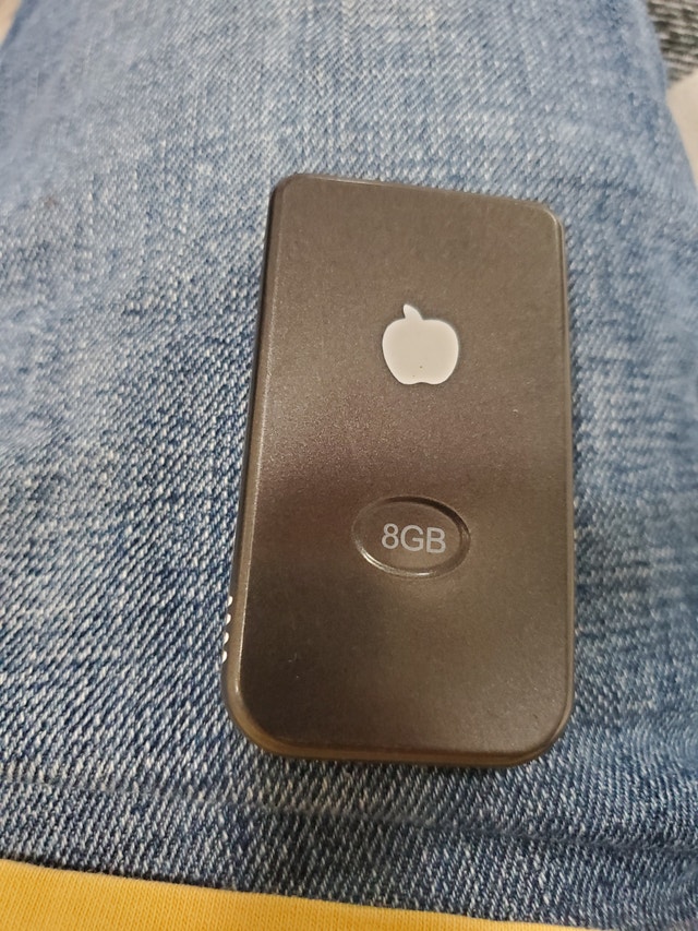 Apple Mini Scale