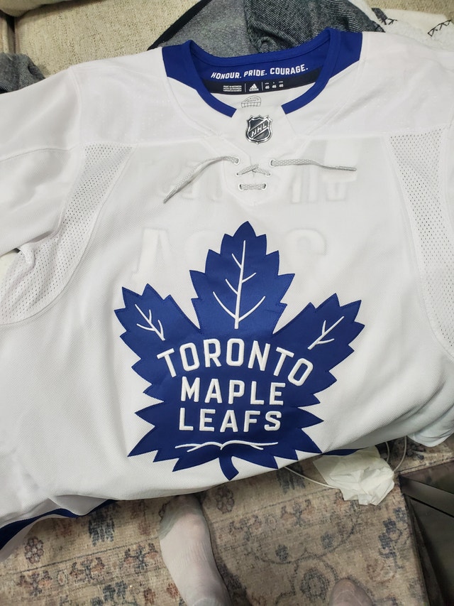 Maple Leaf VIP jersey - photo 2