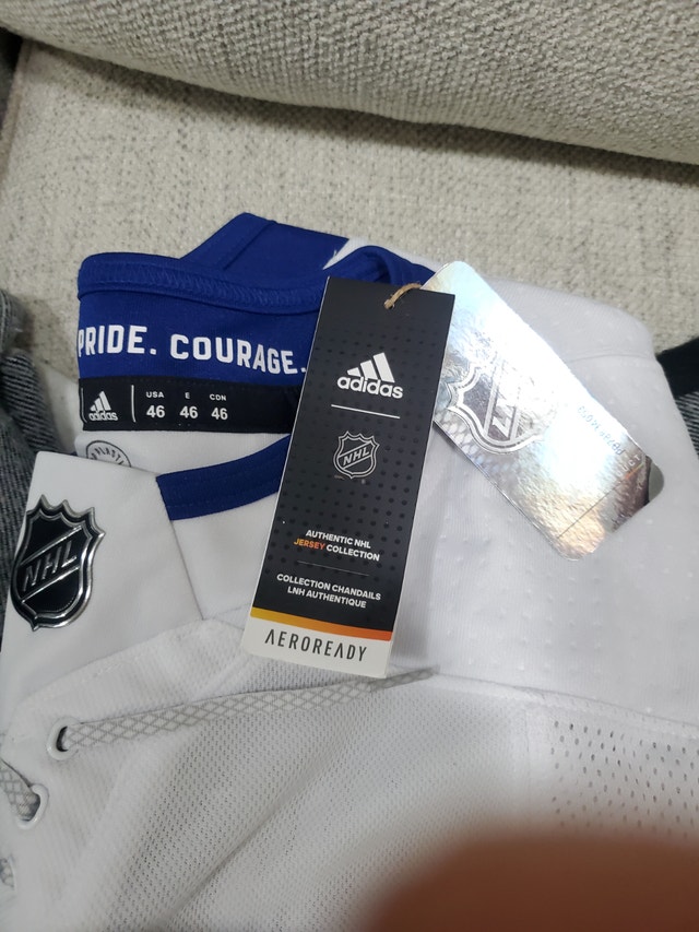 Maple Leaf VIP jersey - photo 4