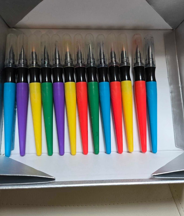 Crayola Washable Non-Toxic Paintbrush Pens
