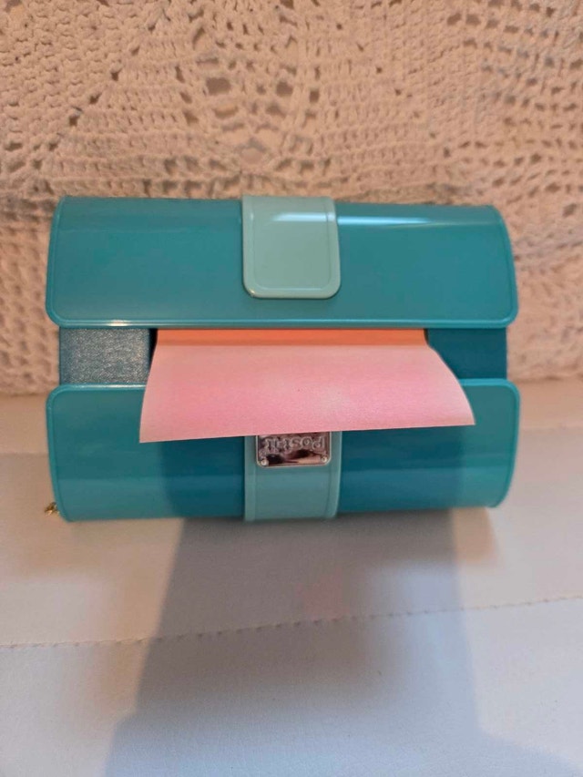 Post-it Pop-up Note Dispenser - photo 3
