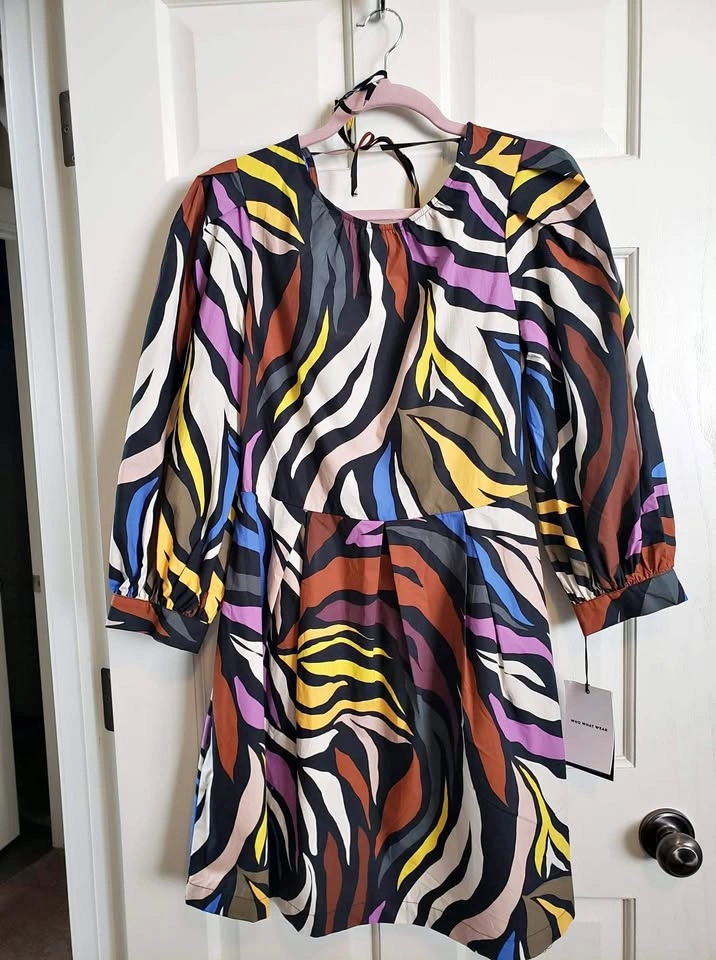 NEW! Who What Wear Long Sleeved Dress Size (S)