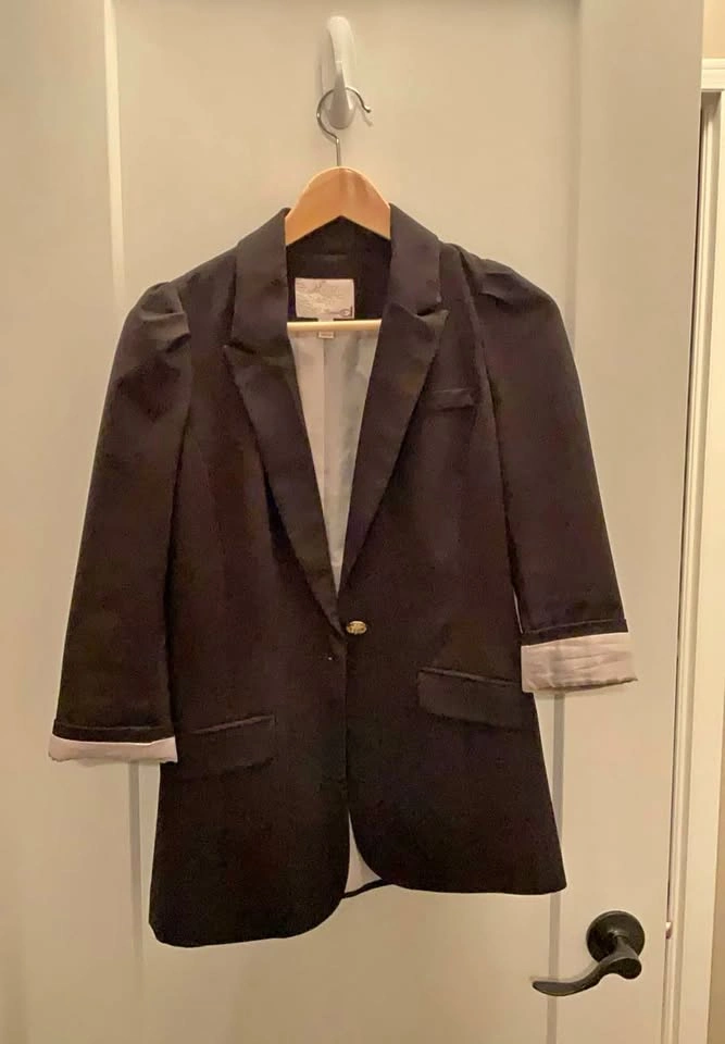Woman’s Black Blazer