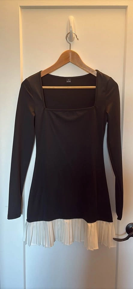 Brand New Black square neckline dress - photo 2