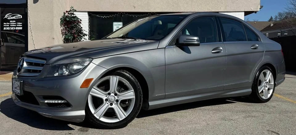 2011 Mercedes-Benz C-Class C 300 4MATIC Luxury Sedan - photo 2