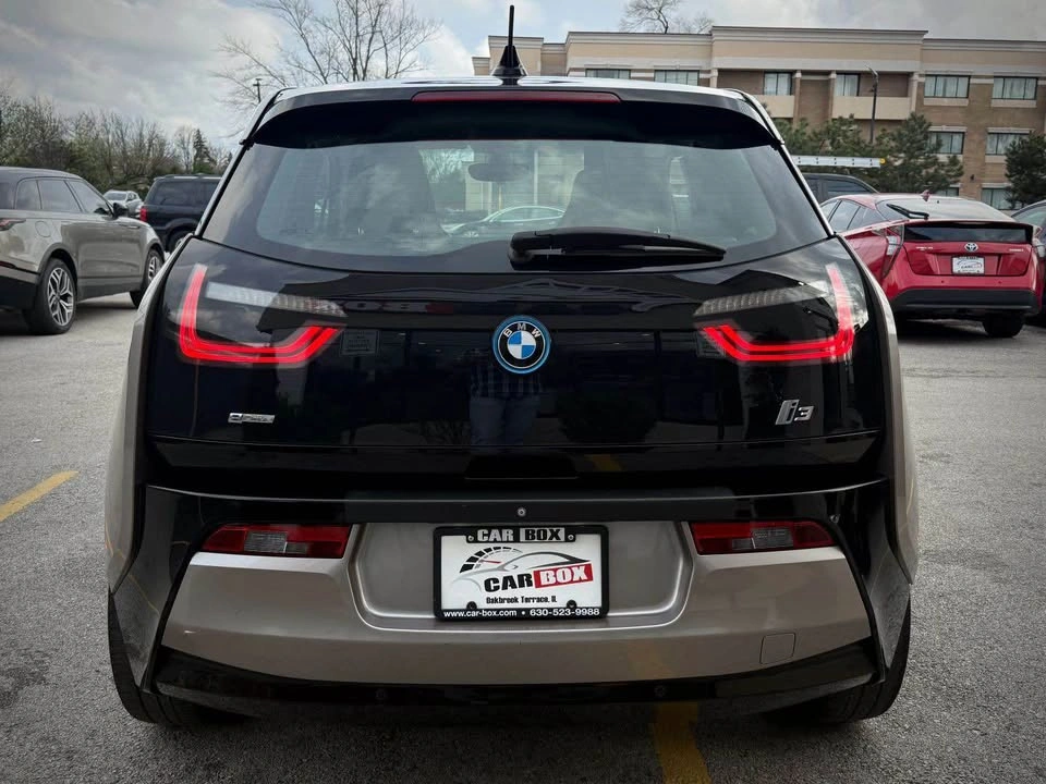 2015 BMW i3 · Hatchback 4D - photo 4