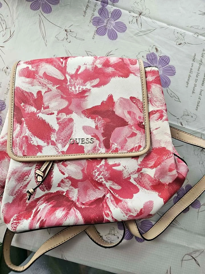 GUESS bag