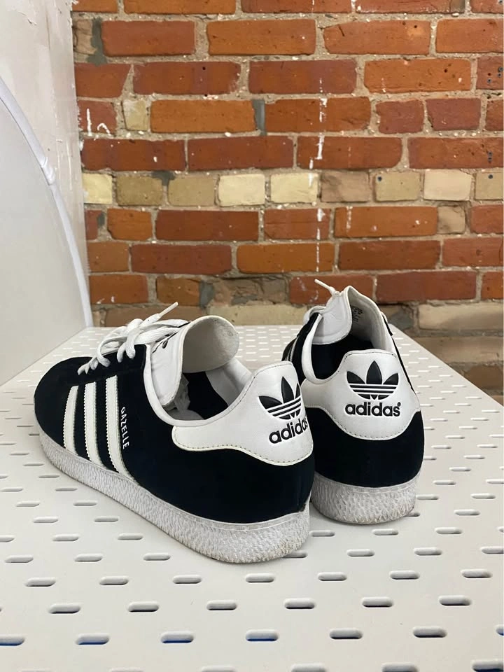 Adidas Gazelle Shoes (Size 14) - photo 2