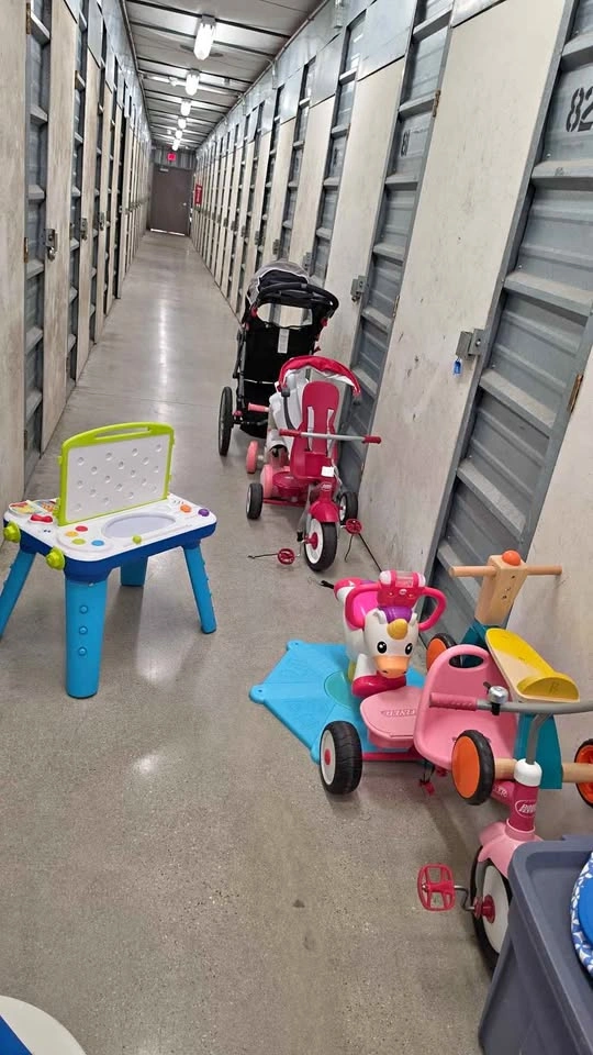Kids toys and clothing new born to 4t
