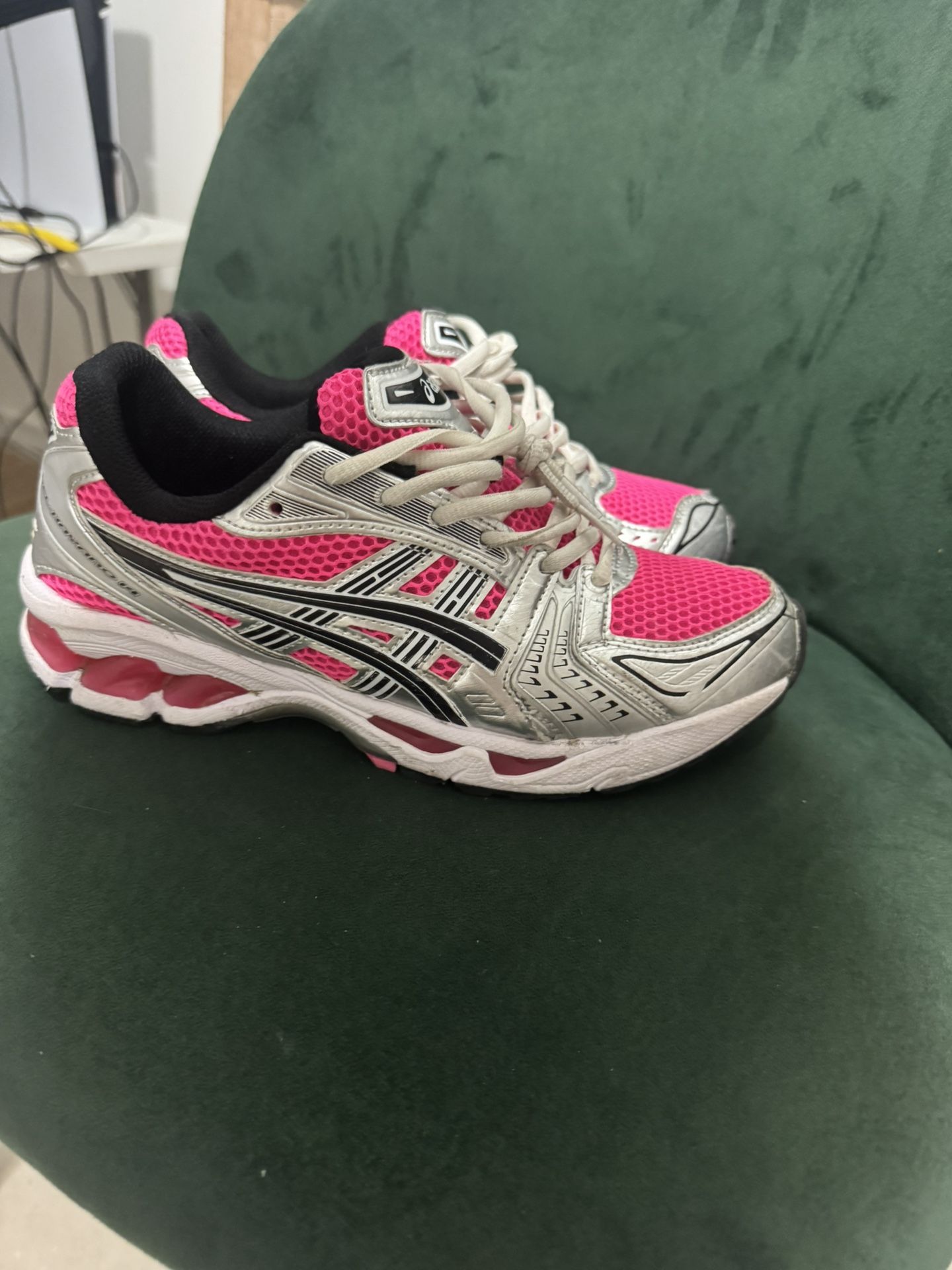 asics gel kayano 14 pink glow