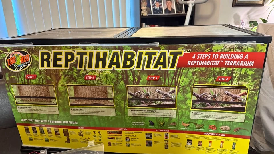 ZooMed 40 Gallon Reptile Tank 36”x18”x18” - photo 2
