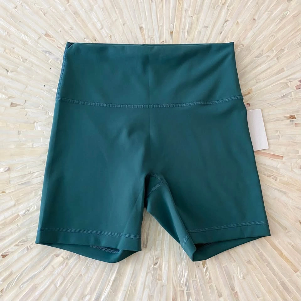 NWT Lululemon Wunder Train No Line High-Rise Shorts 6” - photo 3