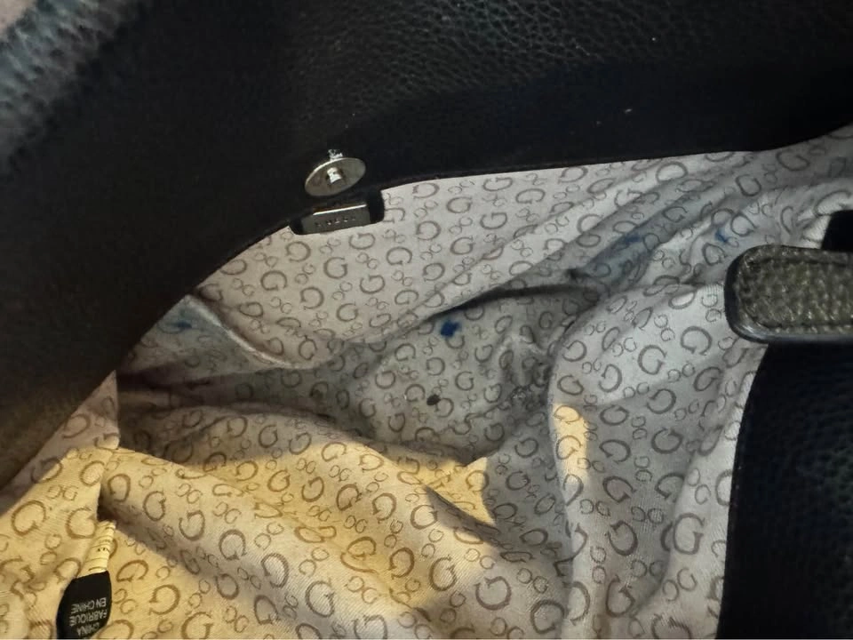 Guess Black Pebbled Leather Handbag - photo 3