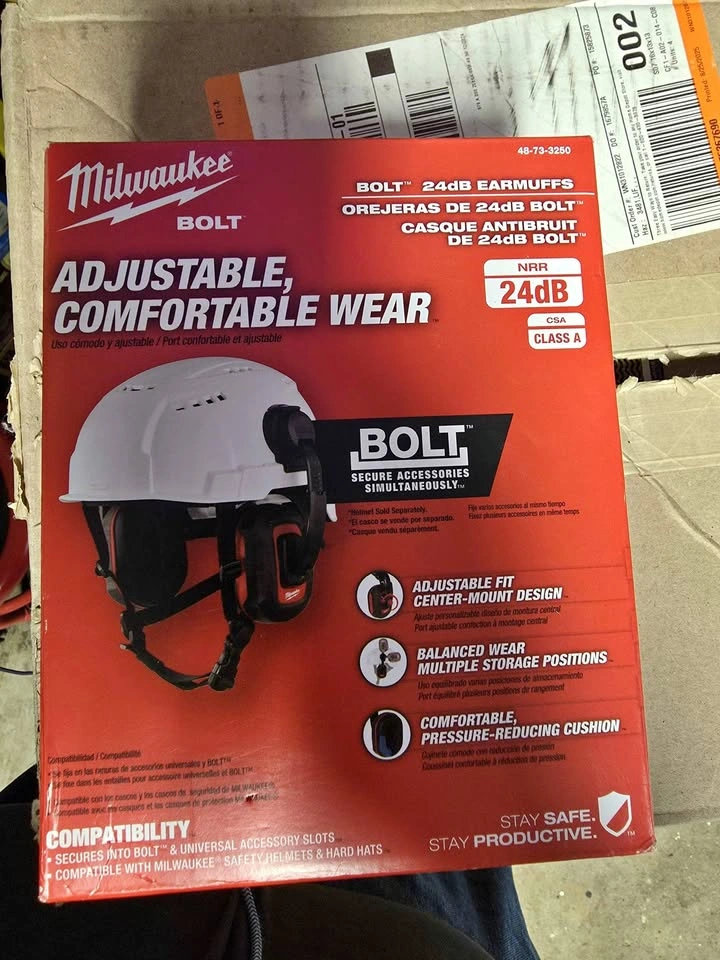 Milwaukee bolt earmuffs