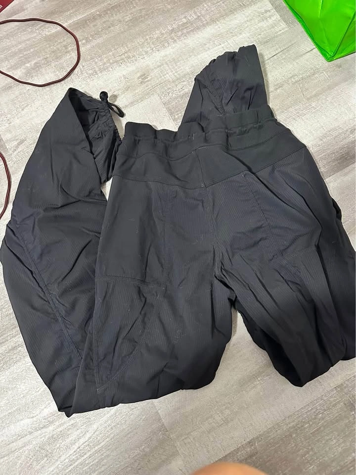 LULULEMON VINTAGE Dance Studio Mid Rise Pant. Dot confirmed size - photo 5